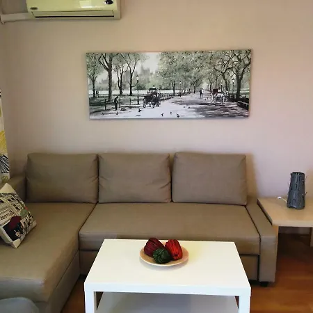 Apartment Salut In Viyana Nesebar